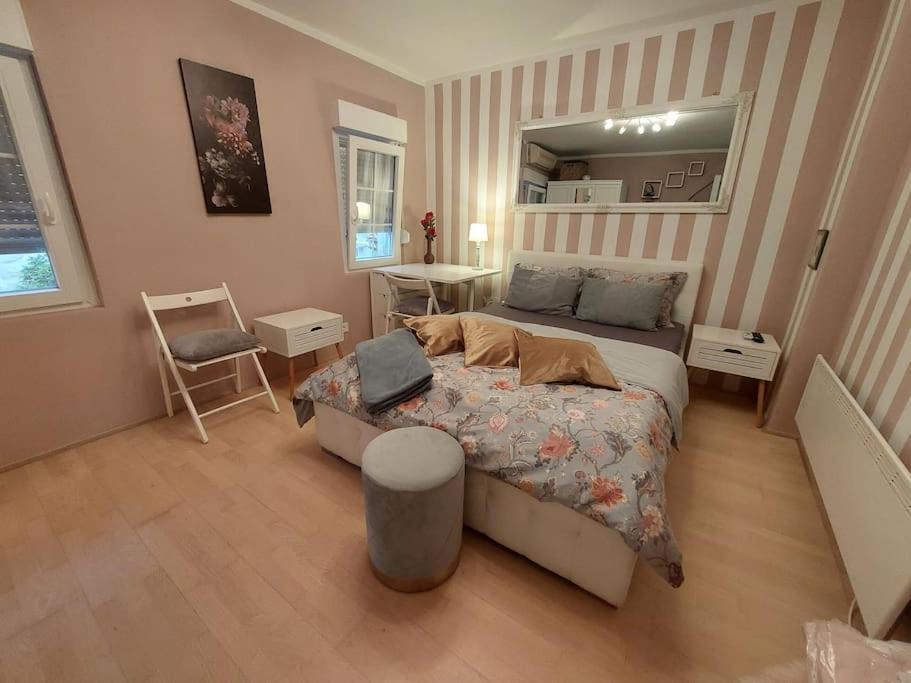 Apartment Bonjour, 5Th Floor, No Elevator Zagreb Extérieur photo